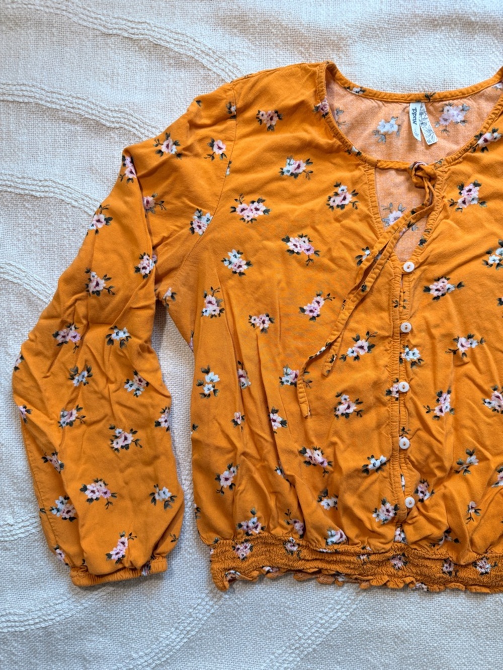 Large Mudd Mustard Spring Floral Tie-Front Buttoned Lightweight Stretchy Blouse